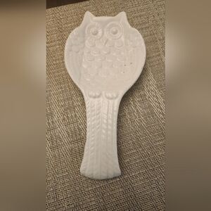 Charming White Owl Ceramic Spoon Rest